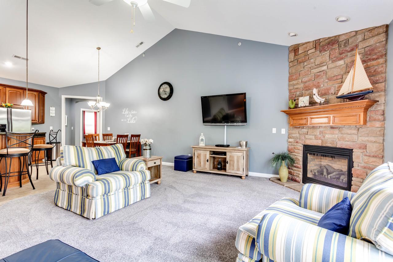 Yacht Club Cabana - thumb 4