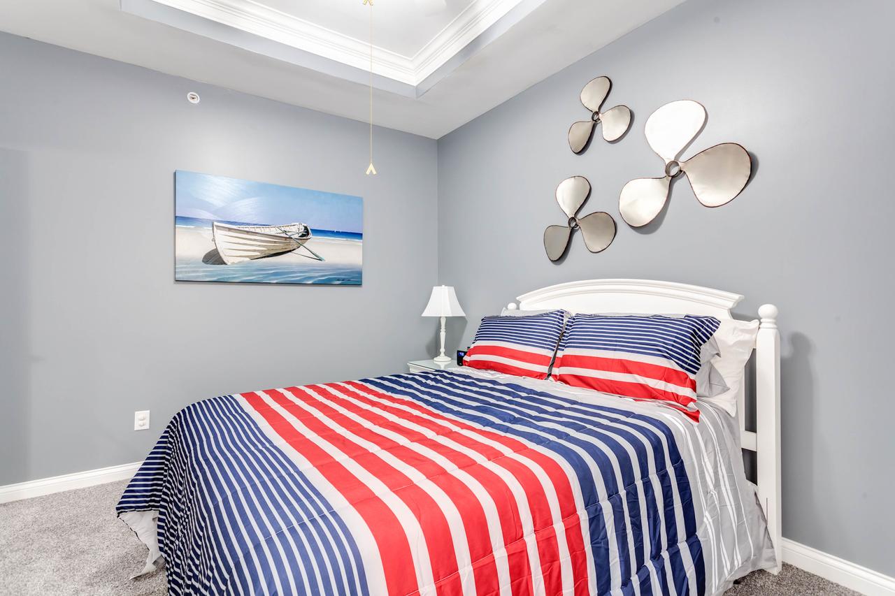 Yacht Club Cabana - thumb 23