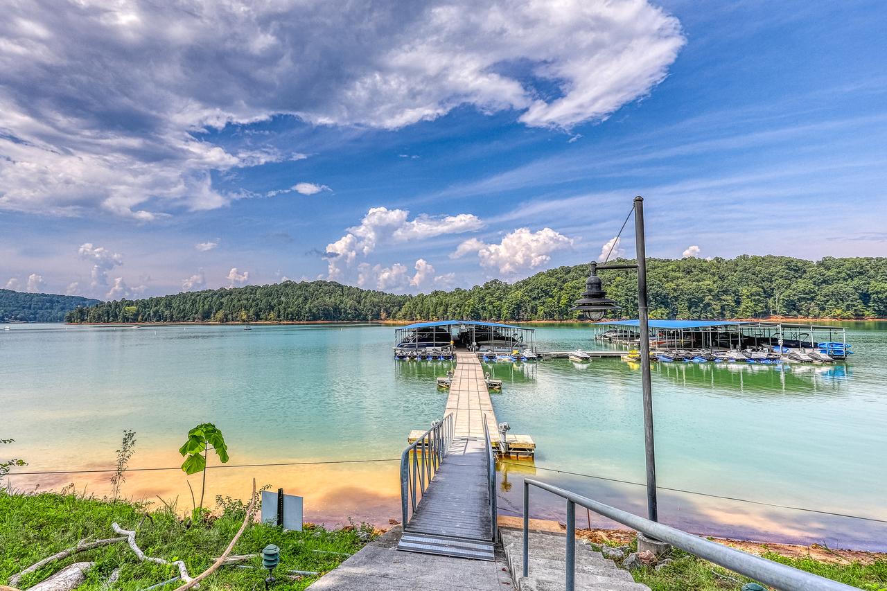 Yacht Club Cabana - thumb 30