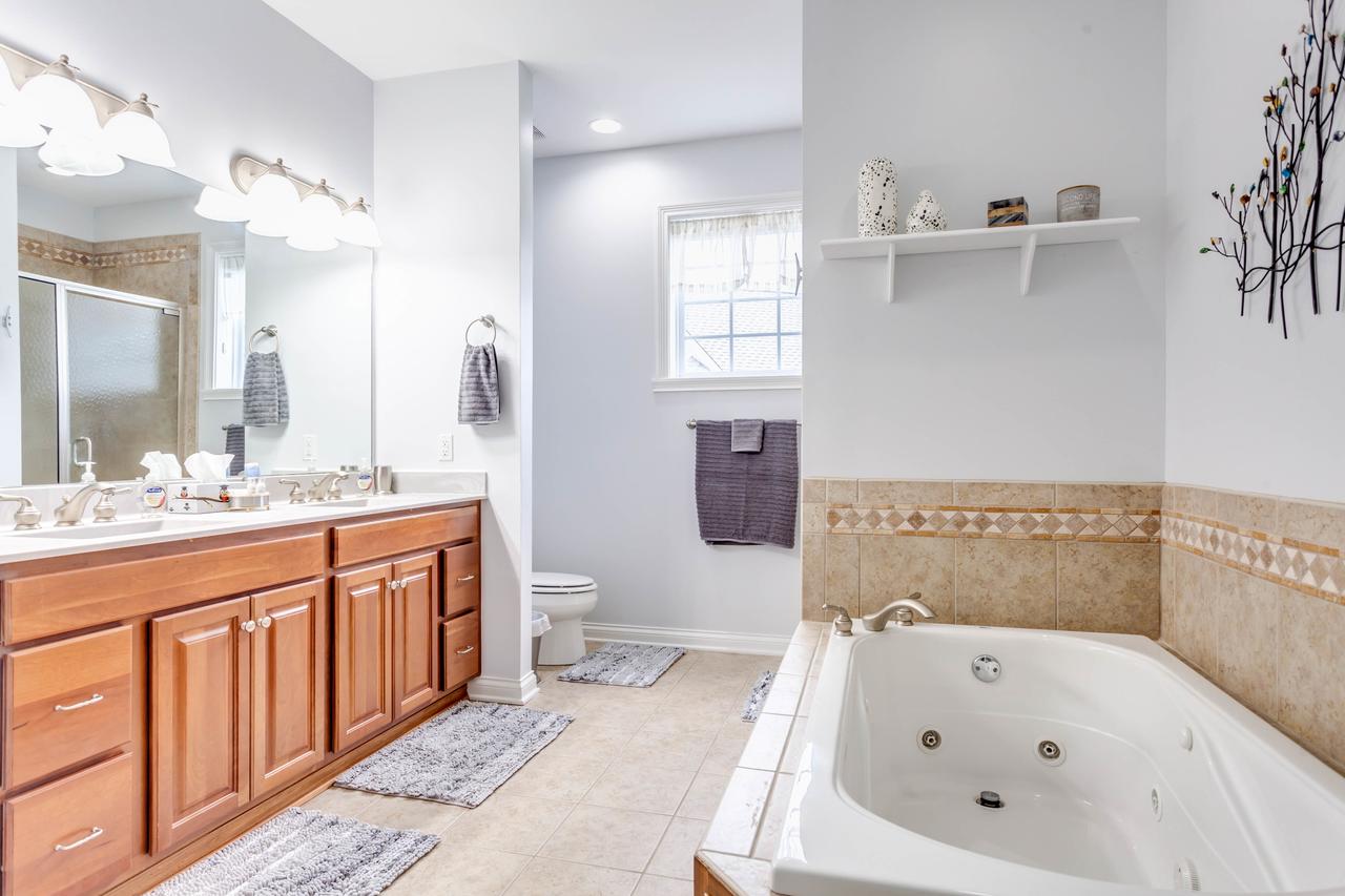 Yacht Club Cabana - thumb 14