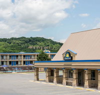 Days Inn by Wyndham Staunton - Accommodation Massachusetts