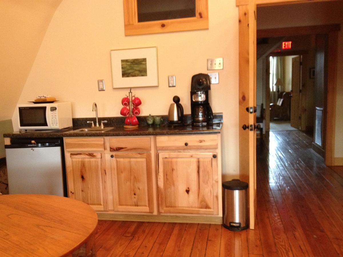 Writers Retreat Cabin - thumb 35