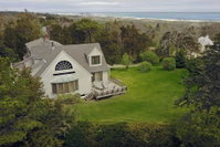506 - Shipmates Beach House Accommodation Massachusetts