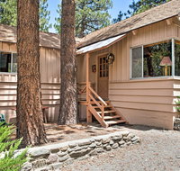 'Rustic Acorn' Cabin with Deck Walk to Downtown - Accommodation Massachusetts