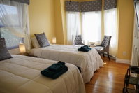 2 top floor units between Harvard 5 min walk  MIT . Accommodation Massachusetts