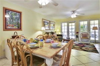 A Place In Paradise Townhouse Accommodation Massachusetts