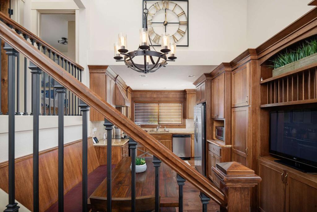 Apollo Heights - thumb 2