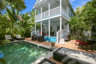 Aqua Pearl Crest Accommodation Massachusetts