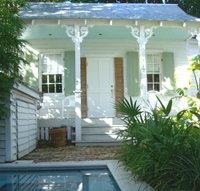 Bahama Gardens - Cigar House Accommodation Massachusetts
