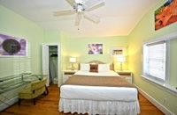 Banana's Foster Guesthouse Accommodation Massachusetts