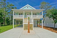 Barefoot Pelican Accommodation Massachusetts