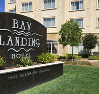 Bay Landing Hotel - Accommodation Massachusetts