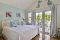 Breezy Bungalow Townhouse Accommodation Massachusetts