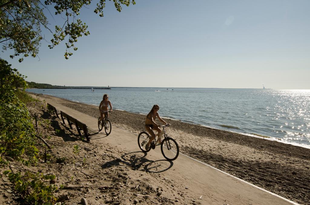 Brennan Beach Lakeview Park Model 2 - thumb 3