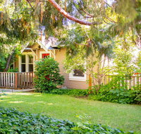 Bullion Street COTTAGES. 1/2 BLOCK WALK TO ALL C - Accommodation Massachusetts