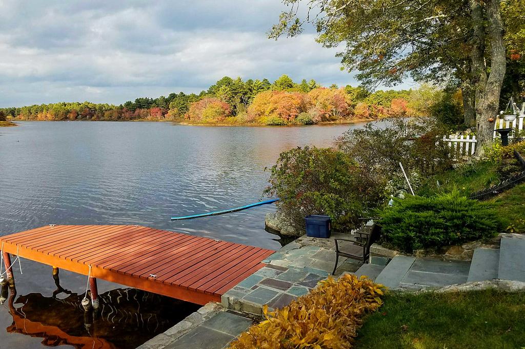 Cape Cod Home With View And Access To Mill Pond! - thumb 0
