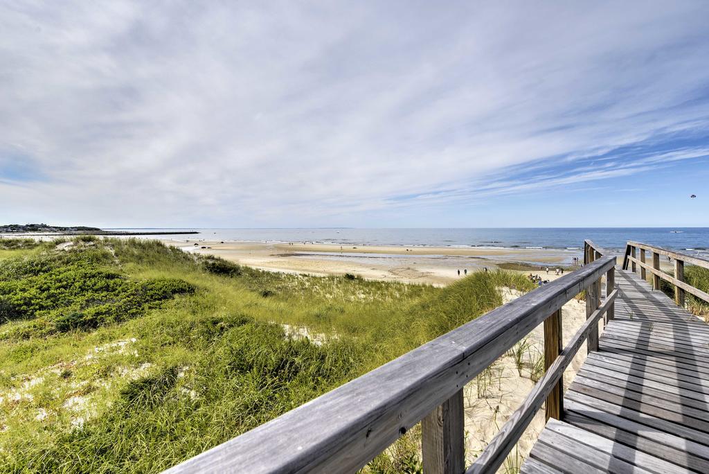 Cape Cod House With Hot Tub - Walk To Private Beach! - thumb 3