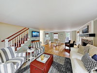 Chic Coastal Home W/ Large Backyard Near Beach Home Accommodation Massachusetts