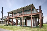 Coastal Crystal Beach House with Ocean Views Accommodation Massachusetts