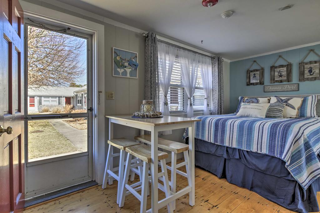 Cute Dennis Port Studio W/Pool Walk To Beach! - thumb 3