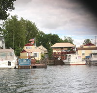 Hills Motor Court  Marina - Accommodation Massachusetts
