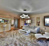 Luxury  Stylish Retreat with Views on 1 Acre - Accommodation Massachusetts