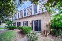 New Orleans Lady Accommodation Massachusetts