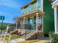 NEWLY RENOVATED 6BD Duplex 2 Complete Homes Close To French Quarter Walking Distance From Mississippi River Accommodation Massachusetts