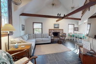 Northwood Nest Accommodation Massachusetts