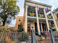Parisian Courtyard Inn Accommodation Massachusetts