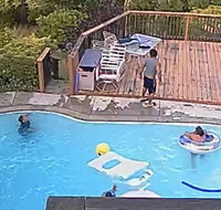Private pool/tidy/nice view/10 mins from SFO - Accommodation Massachusetts