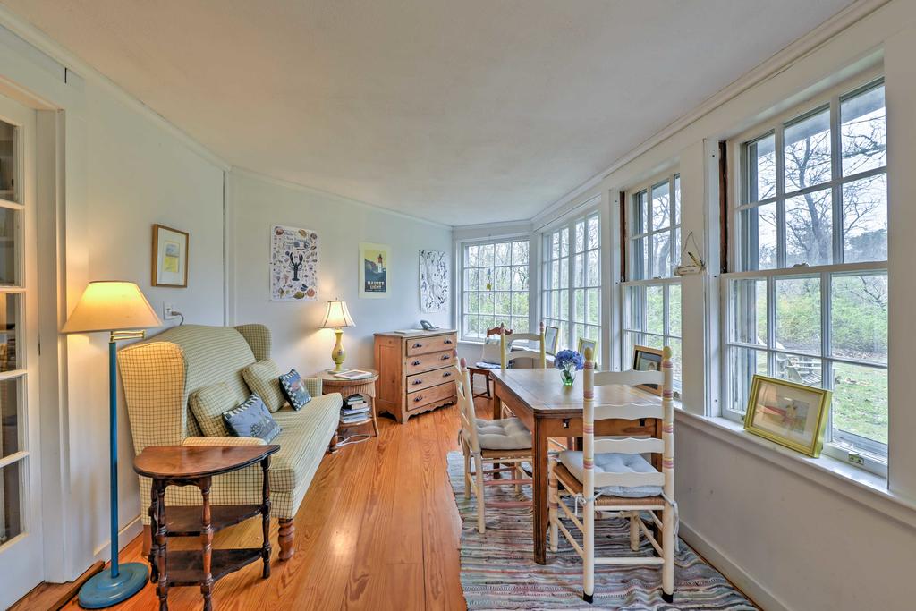 Quaint Eastham Cottage With Patio-Mins To The Shore! - thumb 3