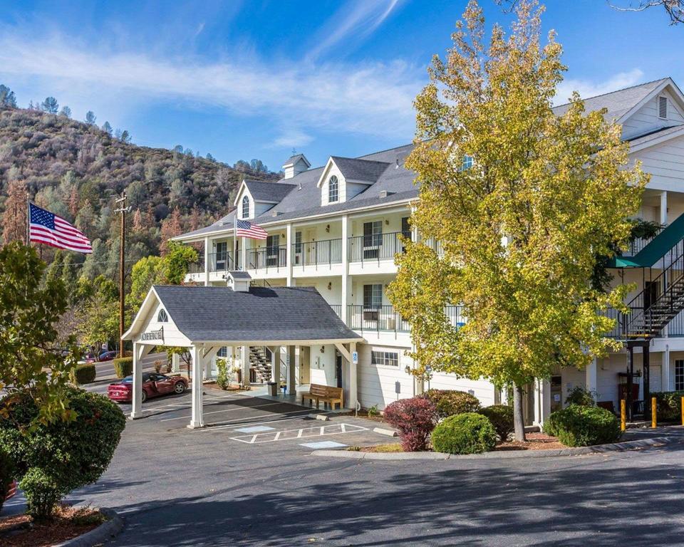Quality Inn Yosemite Valley Gateway - thumb 0