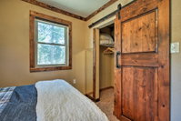 Booking Conifer Accommodation Massachusetts