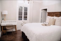 Serenity in the Marigny Accommodation Massachusetts