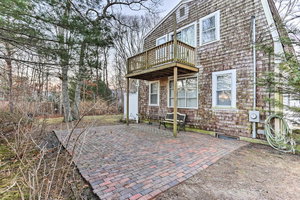 Spacious East Falmouth House - Walk To Great Pond!