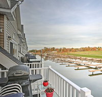 Townhome with Attached Boathouse on Alexandria Bay - Accommodation Massachusetts
