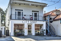 Uptown NOLA 2BR Apt on Magazine St. w/ Backyard Accommodation Massachusetts