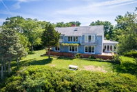 Villa on the Water Accommodation Massachusetts