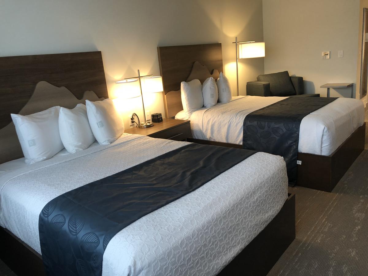 Kodiak Compass Suites - thumb 1