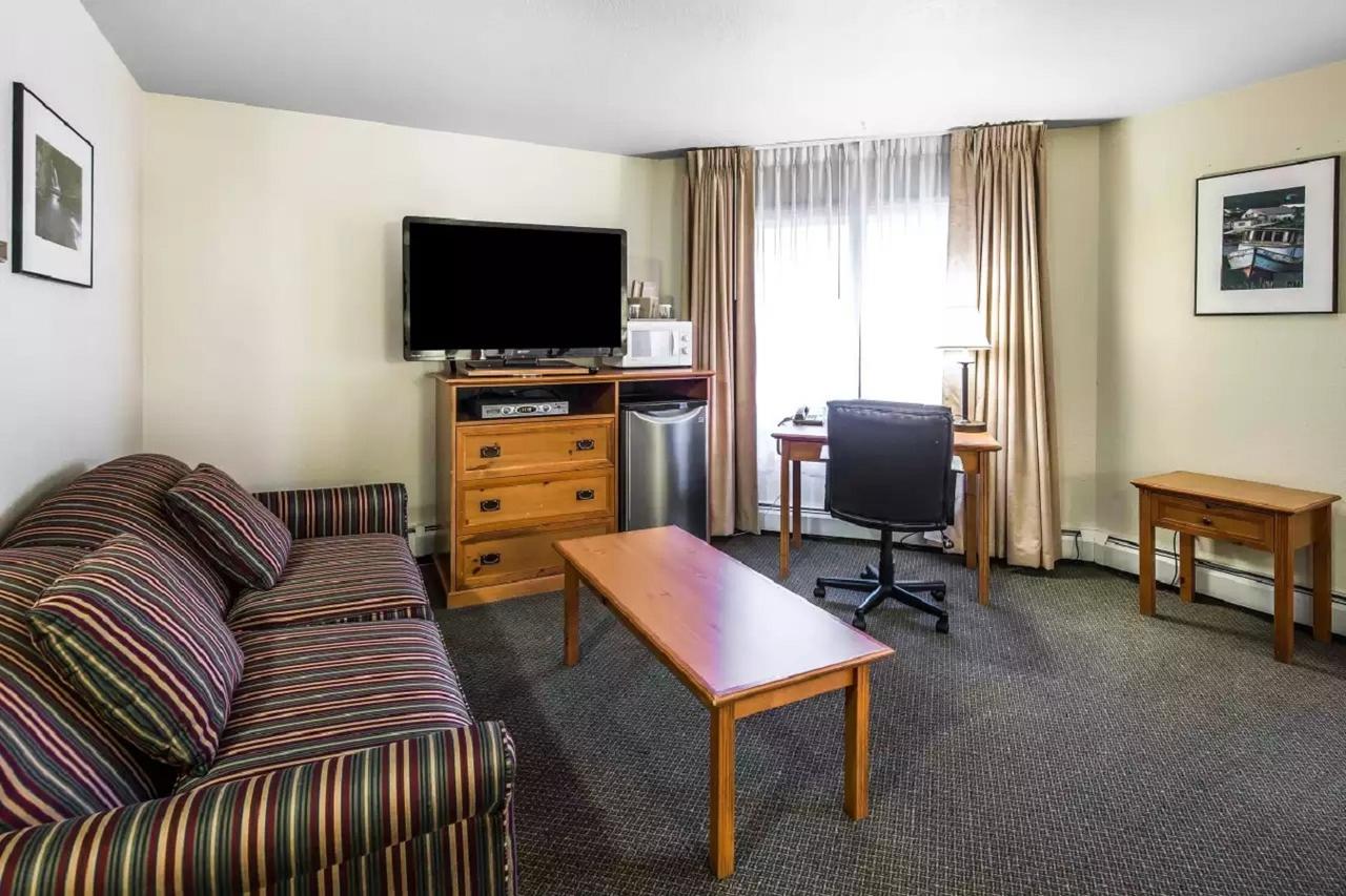 Quality Inn - thumb 13