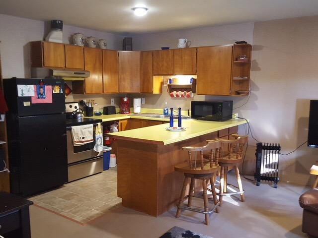 Red Door Lodge Full Kitchen - thumb 4