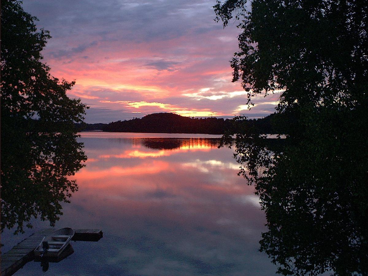 Daniels Lake Lodge Cabins - thumb 32