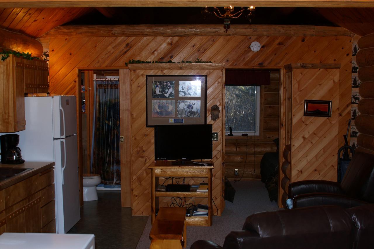 Moose Cabin - thumb 10