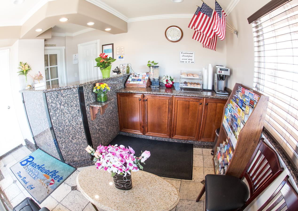 Beachwalker Inn & Suites - thumb 28