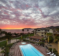 Dolphin Bay Resort and Spa - Accommodation Massachusetts