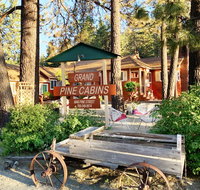 Grand Pine Cabins - Accommodation Massachusetts