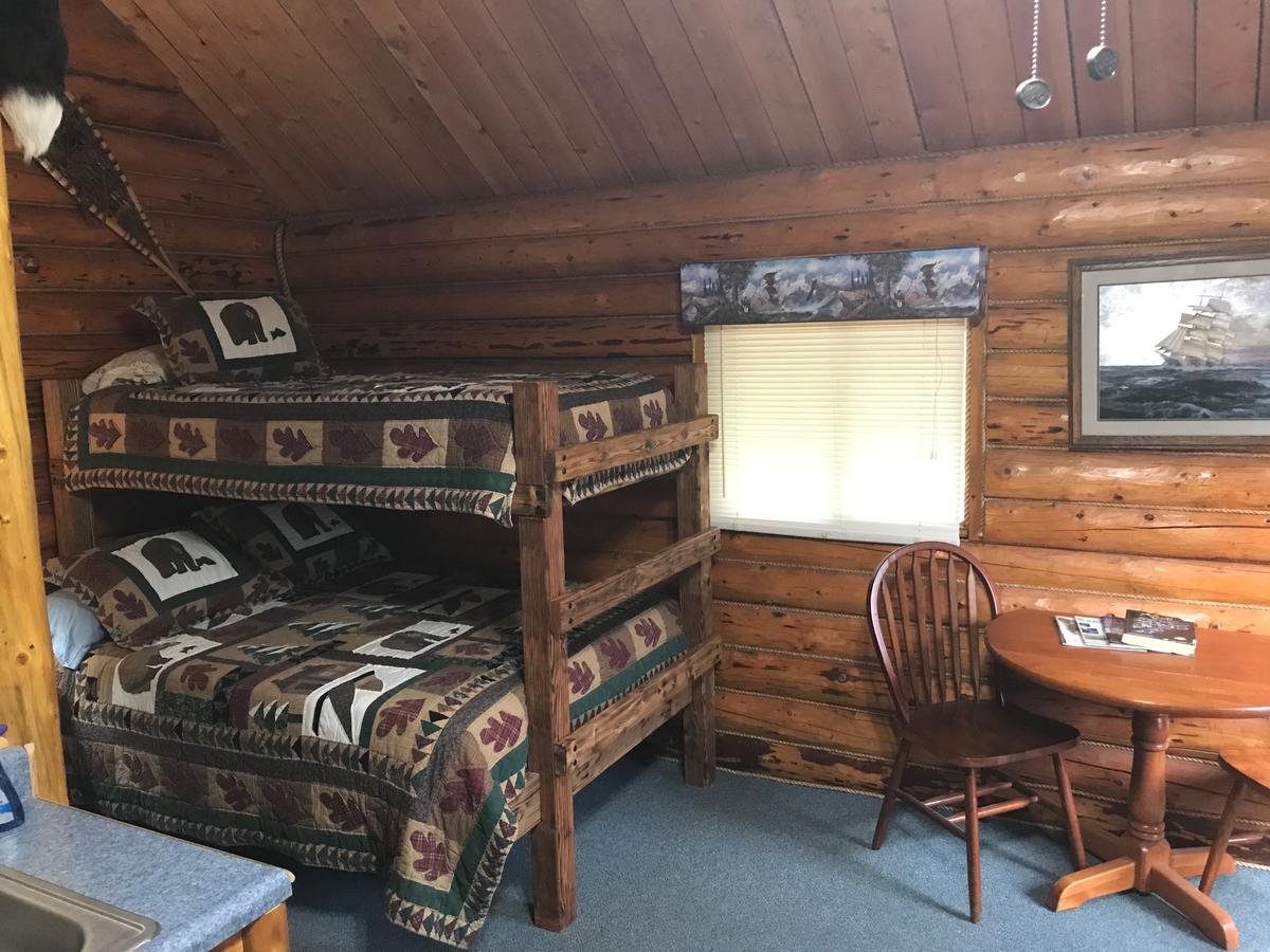 Foster's Alaska Cabins - thumb 30