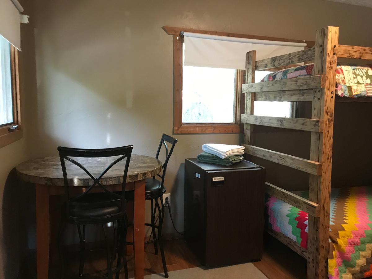 Foster's Alaska Cabins - thumb 5