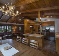 Frontiersman - 3BR/2BA Home - Accommodation Massachusetts